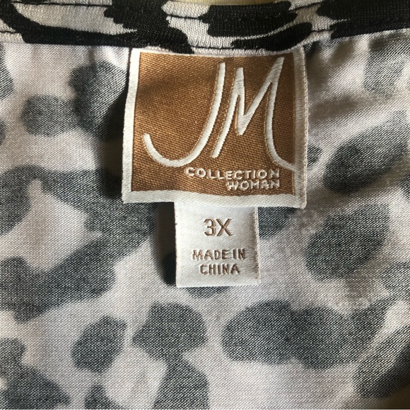 JM Collection Black & White Animal Print Blouse with Embroidery, size 3X - Picture 5 of 8
